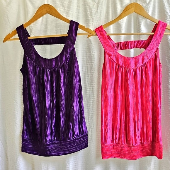 Set of 2 scoop neck tank tops (M) - Picture 5 of 8